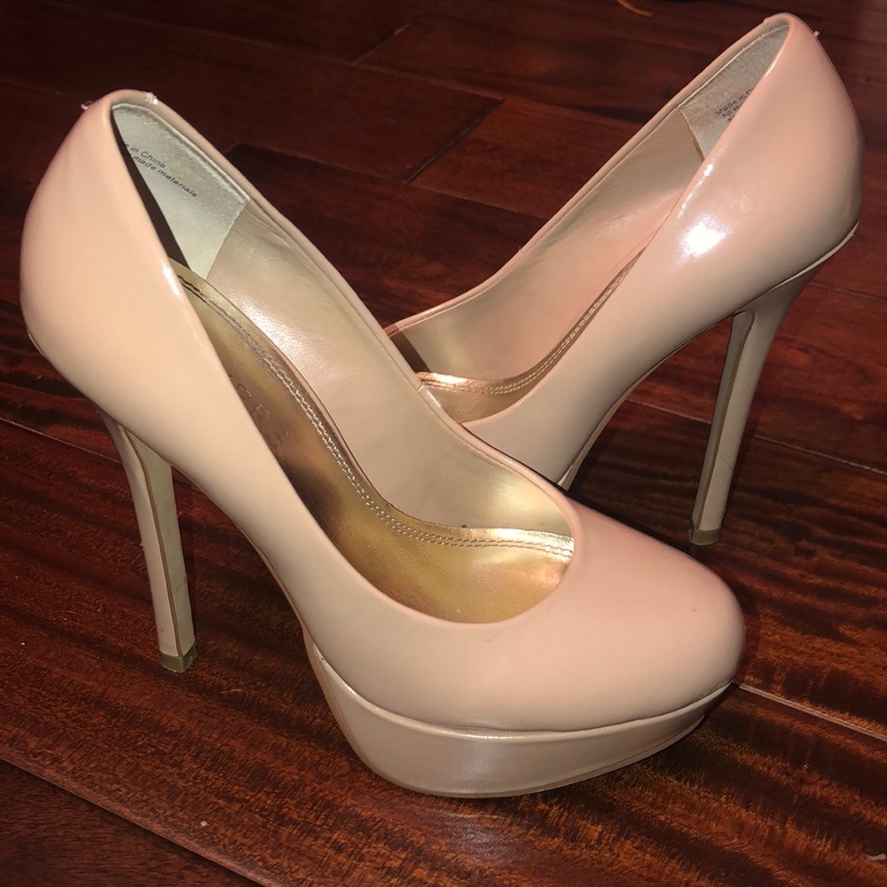 Patent beige heels